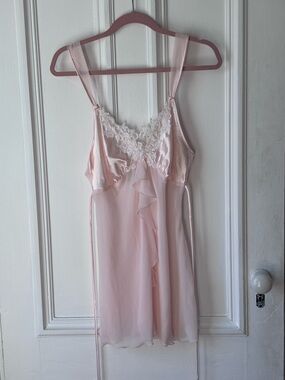 Women’s Linea Donatella Pastel Pink Satin/Lace Babydoll Chemise Nightgown Size M